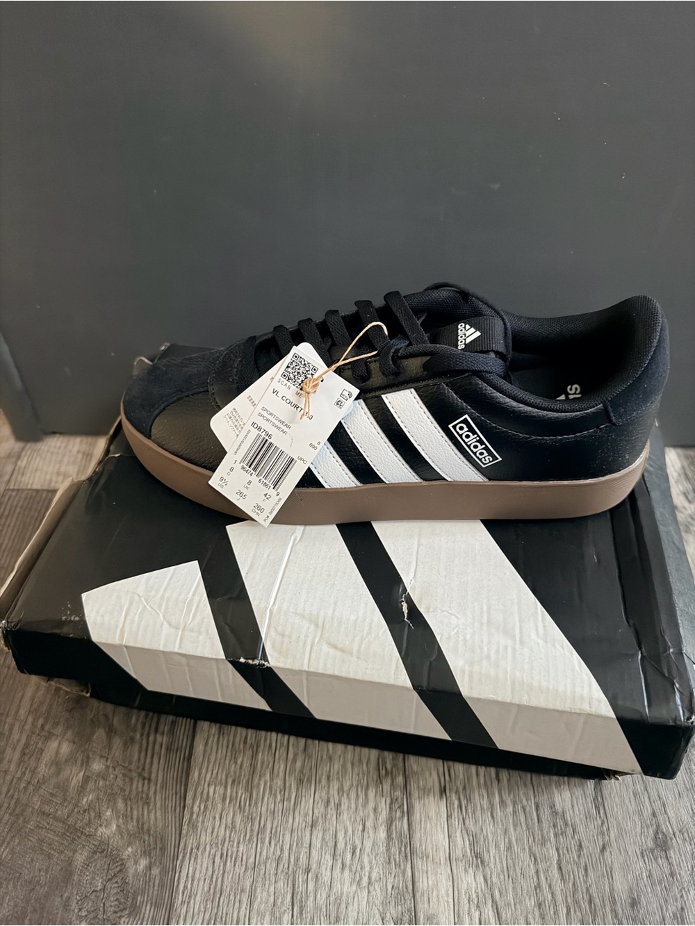 adidas Black & White vl 3.0 courts